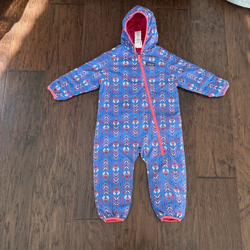 Patagonia Aztec Pattern Snowsuit size 18-24 months
